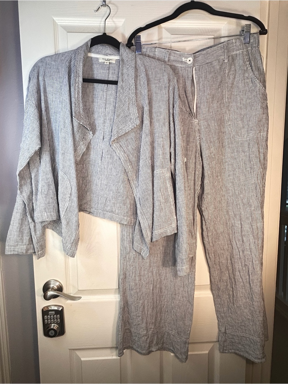 Max Studio Light Gray Pinstripe Linen-Blend Wide Leg Pants & Cardigan Set
